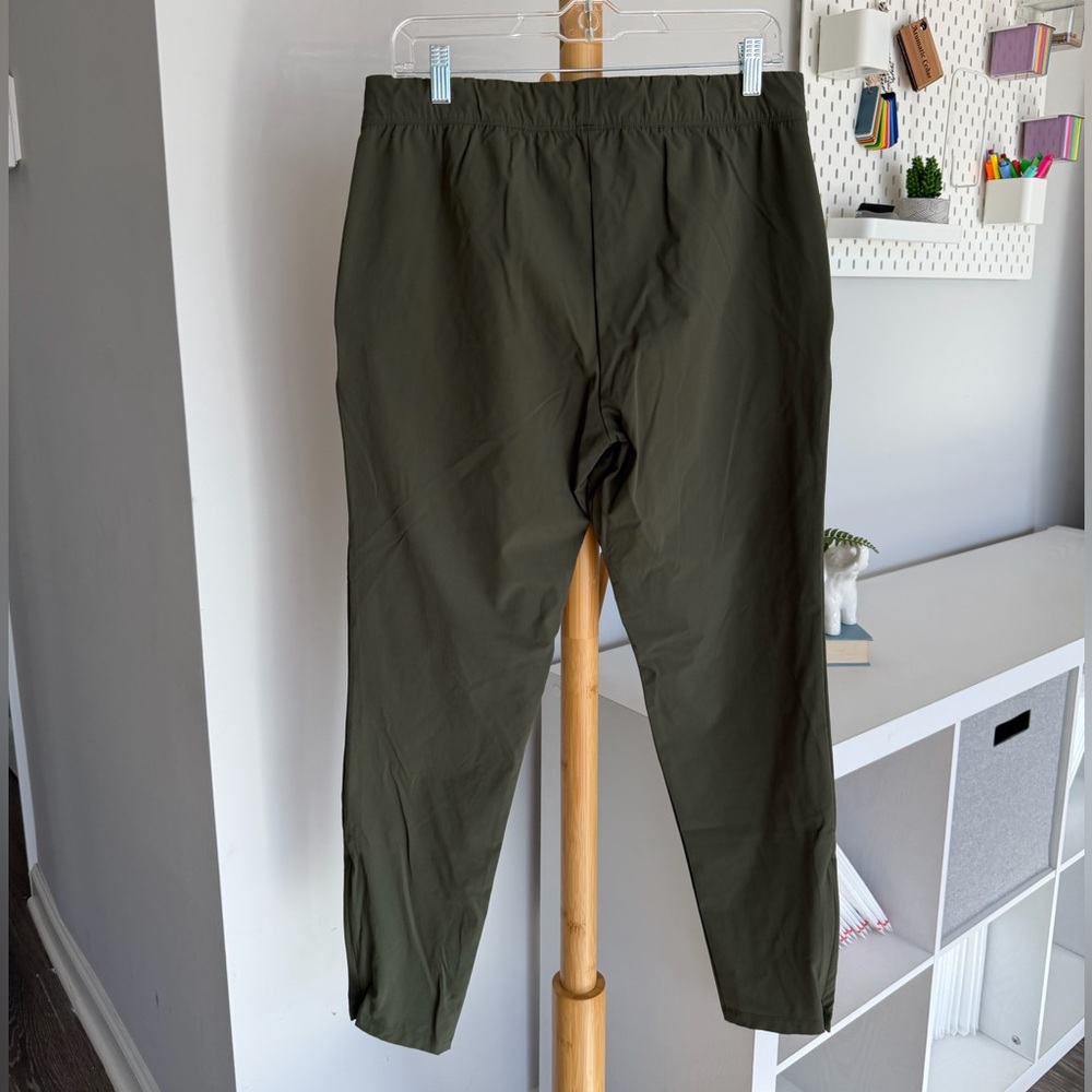 NOBULL Men’s Army Green Athletic Nylon Stretch Zip Pockets Jogger Pant Sz M - Picture 3 of 5